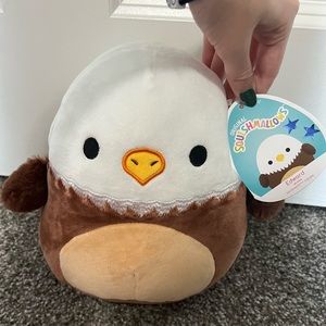 Edward the Eagle 8” Squishmallows Plushie